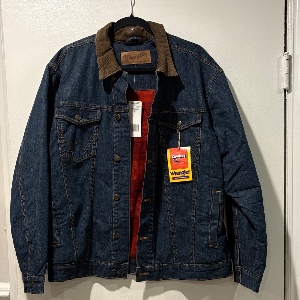 Wrangler Men's Dark Blue Denim Jacket with Brown Collar